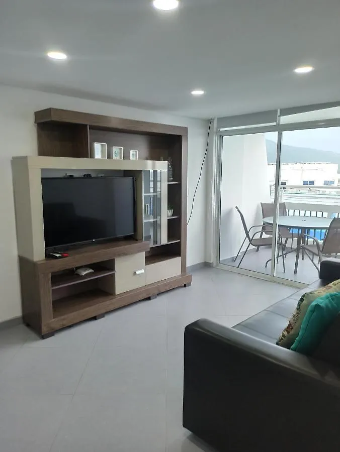 Espectacular Apartamento Al Lado De La Playa En El Rodadero Santa Marta  Apartment